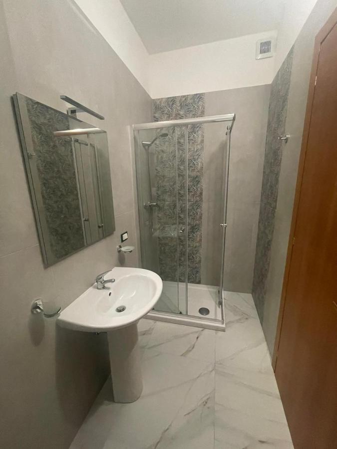 Camere Lorenzo ปอร์โตเชซาเรโอ ภายนอก รูปภาพ
