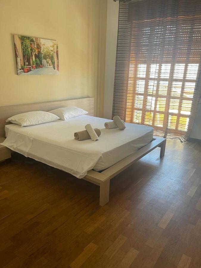 Camere Lorenzo ปอร์โตเชซาเรโอ ภายนอก รูปภาพ